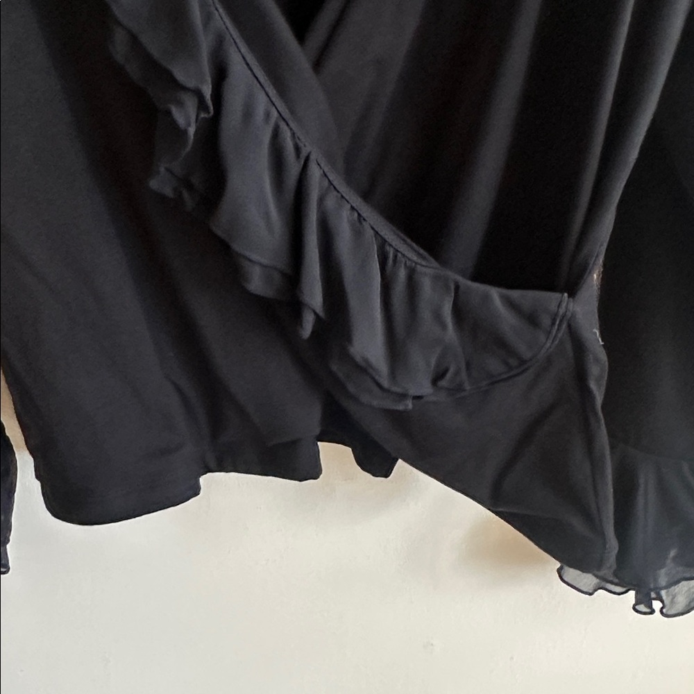 Lauren Ralph Lauren Faux Wrap Chiffon Ruffle Neck & Cuffs Blouse Black Size 2X - Picture 5 of 15